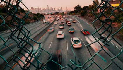 拳击现场突发状况!裁判被曝数据异常,湖人球员反应激烈